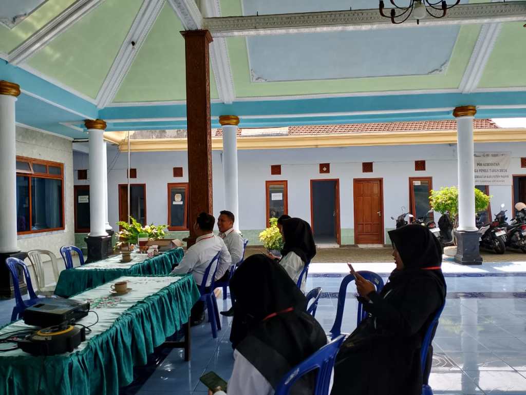 Disela Kegiatan Tes Penjaringan Perangkat Desa, Diduga Ada Insiden Pemukulan Dialami Oleh Staf Desa Kromengan